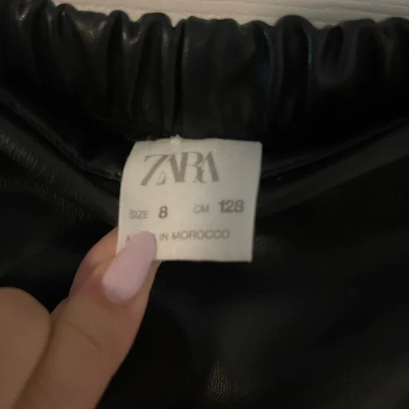 Kids Zara Black Leather Skort - Picture 2 of 3